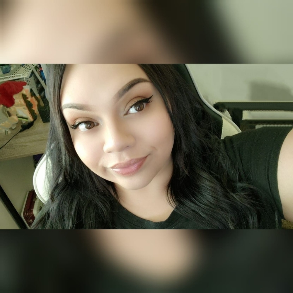 Meet your Posher, Anissa